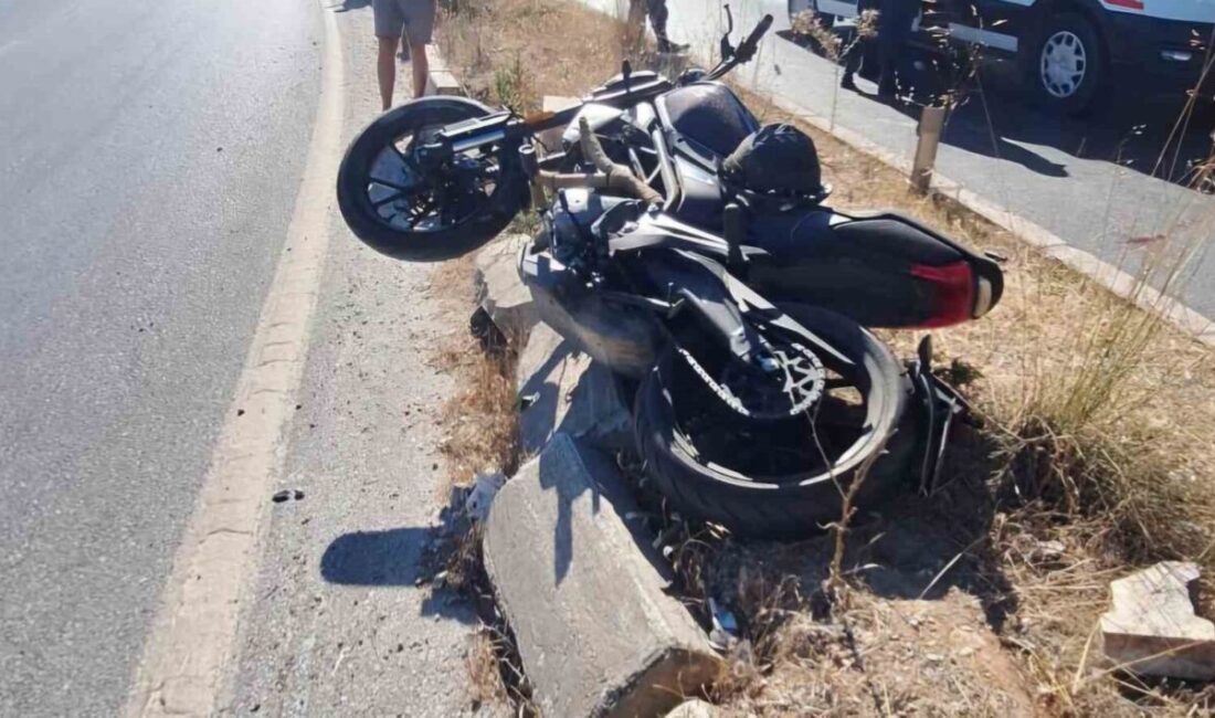 Muğla’nın Bodrum ilçesinde meydana gelen trafik kazasında bir motosiklet sürücüsü