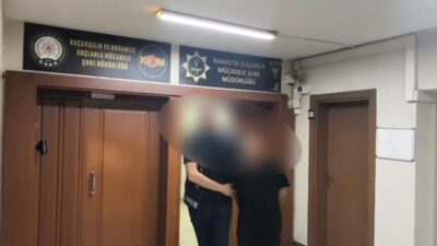 Sakarya’da gerçekleştirilen “Sokaklar Güvende” operasyonunda 3 uyuşturucu şüphelisi polis ekipleri