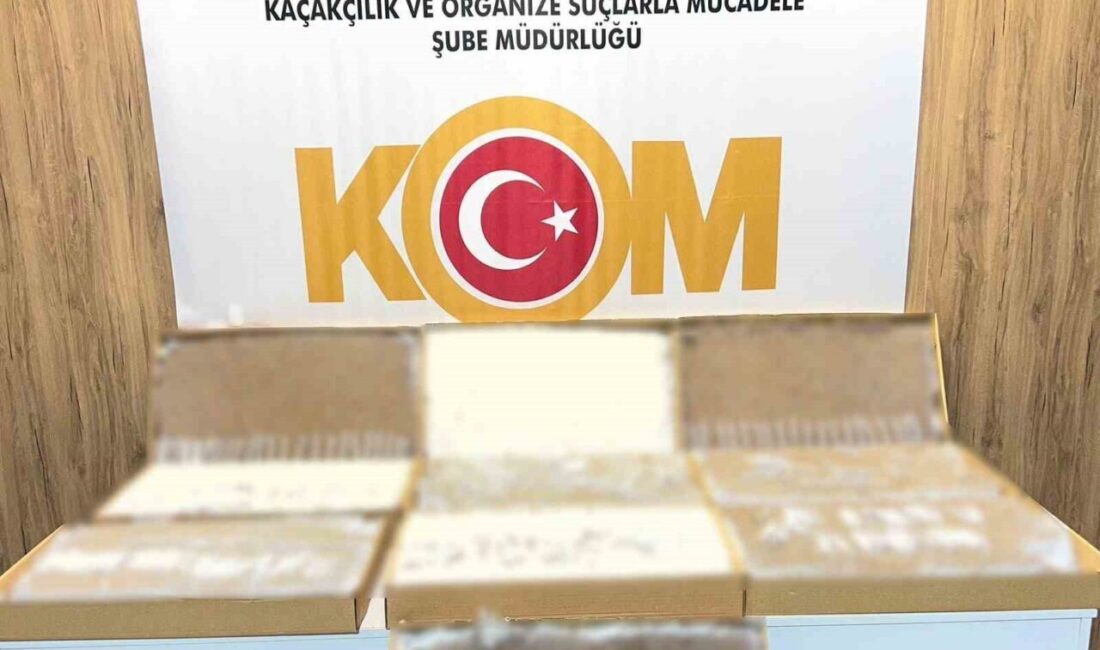 Samsun’un İlkadım ilçesinde kaçakçılıkla mücadele kapsamında düzenlenen operasyonda 40 bin
