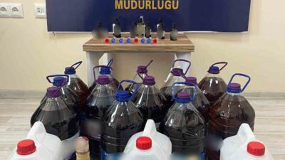 Afyonkarahisar’ın Sandıklı ilçesinde polis ekipleri tarafından gerçekleştirilen operasyonda 76 litre