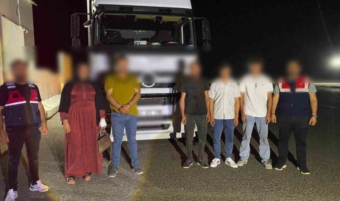 Jandarma ekipleri tarafından gerçekleştirilen çalışmalar sonucunda Şanlıurfa’da 143 düzensiz göçmene