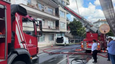 Sarıyer ilçesindeki bir apartman yangını, çevrede endişe yarattı. İki binanın