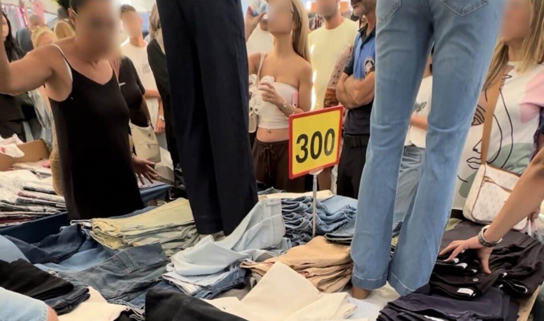 Eskişehir’de bir semt pazarında, kot pantolon iadesiyle ilgili çıkan tartışma