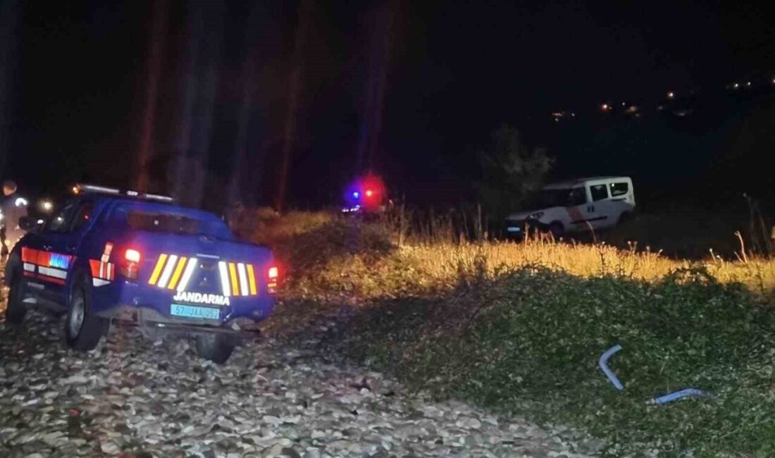Sinop’un Lala köyü sahilindeki bir teknenin alabora olması sonucu denizde