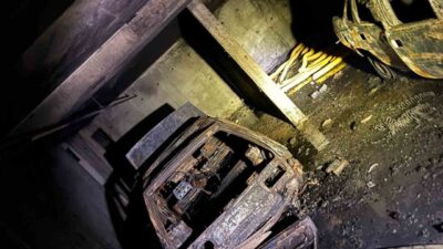 İstanbul Esenyurt’ta bulunan bir sitenin otoparkında meydana gelen yangından önce,