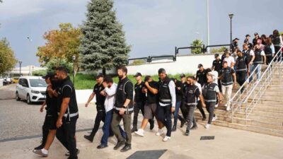 Muğla Cumhuriyet Başsavcılığı’nın koordinasyonunda yürütülen ‘Sokaklar Güvende’ operasyonunda 8 ilde