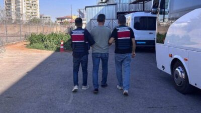 Gaziantep’te, jandarma ekipleri tarafından sosyal medya hesaplarında müstehcen içerikli görüntüler