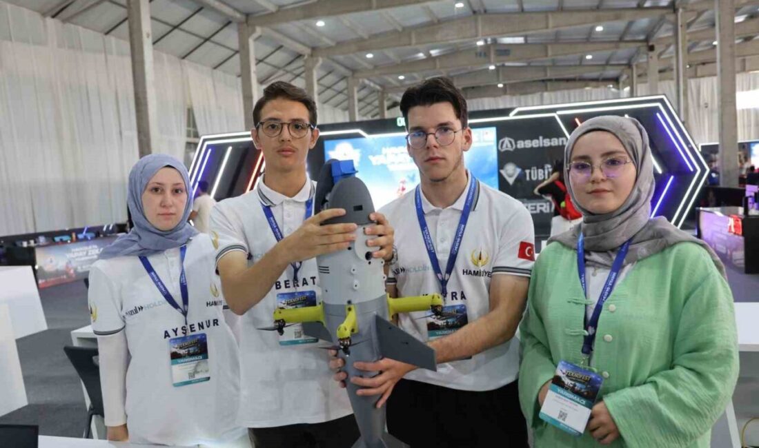 Diyarbakır’da düzenlenen TEKNOFEST 2026 etkinliği kapsamındaki yarışmaların devam ettiği belirtiliyor.