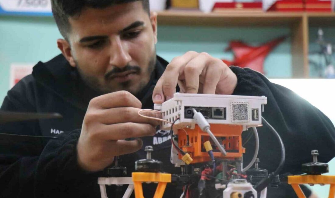 Sakarya Uygulamalı Bilimler Üniversitesi (SUBÜ) bünyesinde faaliyet gösteren ABRA Öğrenci