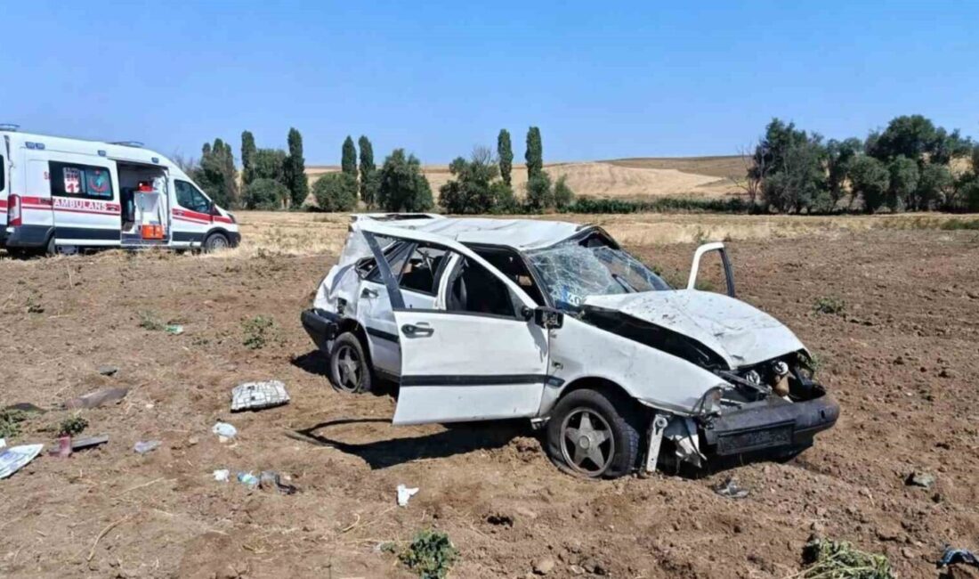 Kırıkkale’nin Keskin ilçesinde meydana gelen trafik kazasında bir otomobil takla