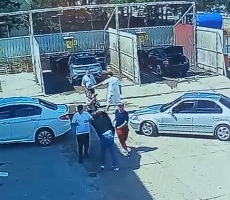 Kastamonu’nun Cide ilçesinde, araç yıkama sırasında yaşanan bir tartışma sonucunda