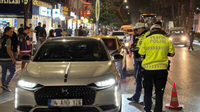 Tatvan ilçesinde, 150 personelin katılımıyla eş zamanlı genel asayiş uygulaması