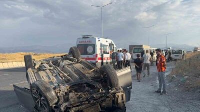 Bitlis’in Tatvan ilçesinde yaşanan zincirleme trafik kazasında bir kişi yaralandı.