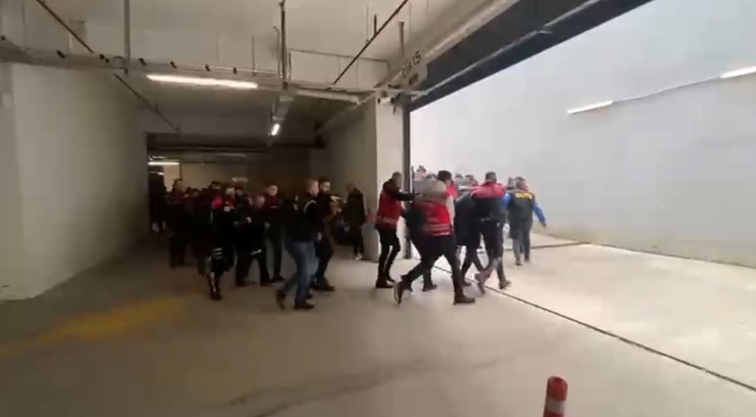 Tekirdağ merkezli 14 ilde gerçekleştirilen eş zamanlı operasyon neticesinde, sosyal