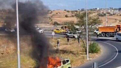 Tekirdağ’ın Süleymanpaşa ilçesinde seyir halindeki bir araç, Muratlı Kavşağı’nda alev
