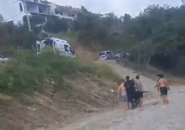 Topağaç Mahallesi’nde meydana gelen olayda, dalgalı denize giren ve boğulma