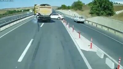 Çorlu Çevre Yolu’ndaki Hatip Mahallesi girişinde, kontrolsüz bir şekilde dönüş