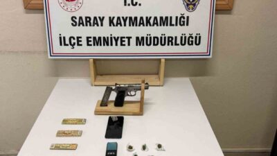 Tekirdağ’ın Saray ilçesinde, emniyet güçleri tarafından gerçekleştirilen bir operasyonda ruhsatsız