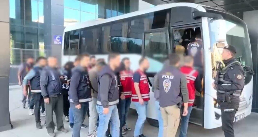 Tekirdağ’da gerçekleşen bir operasyonda, internet üzerinden yasa dışı bahis faaliyetlerine