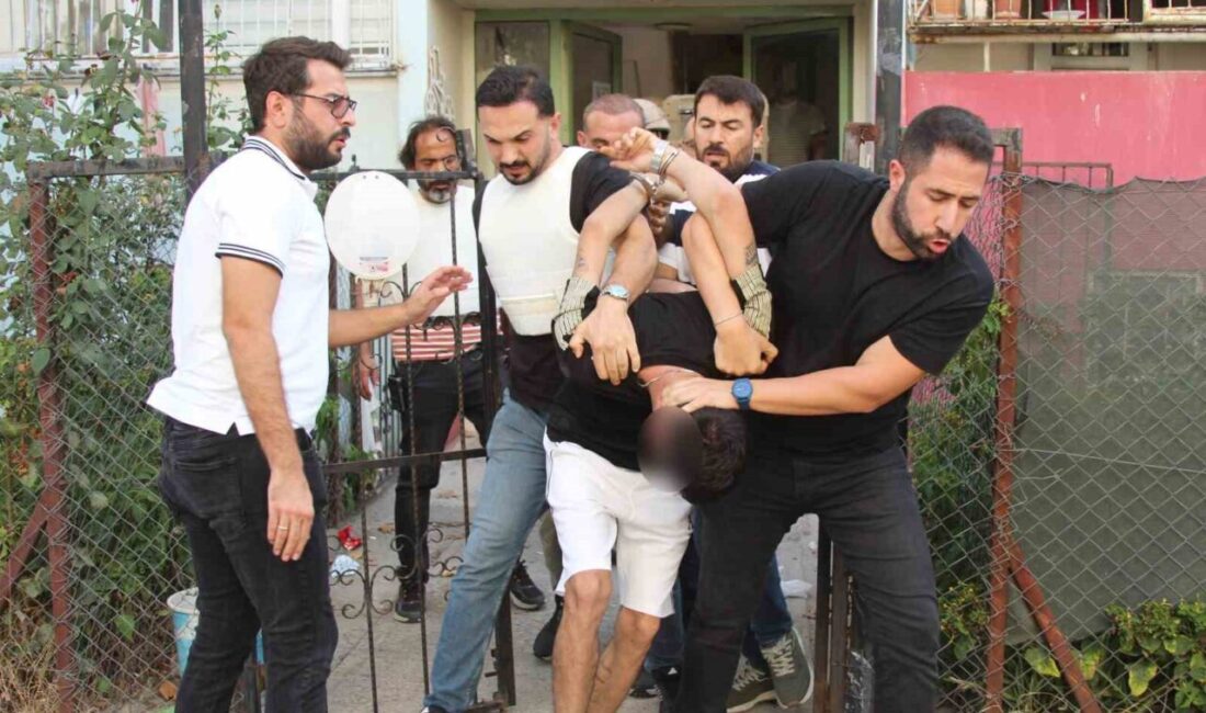 Adana’da polis tarafından aranan cezaevi firarisi, dolandırıcılık ve ruhsatsız silah