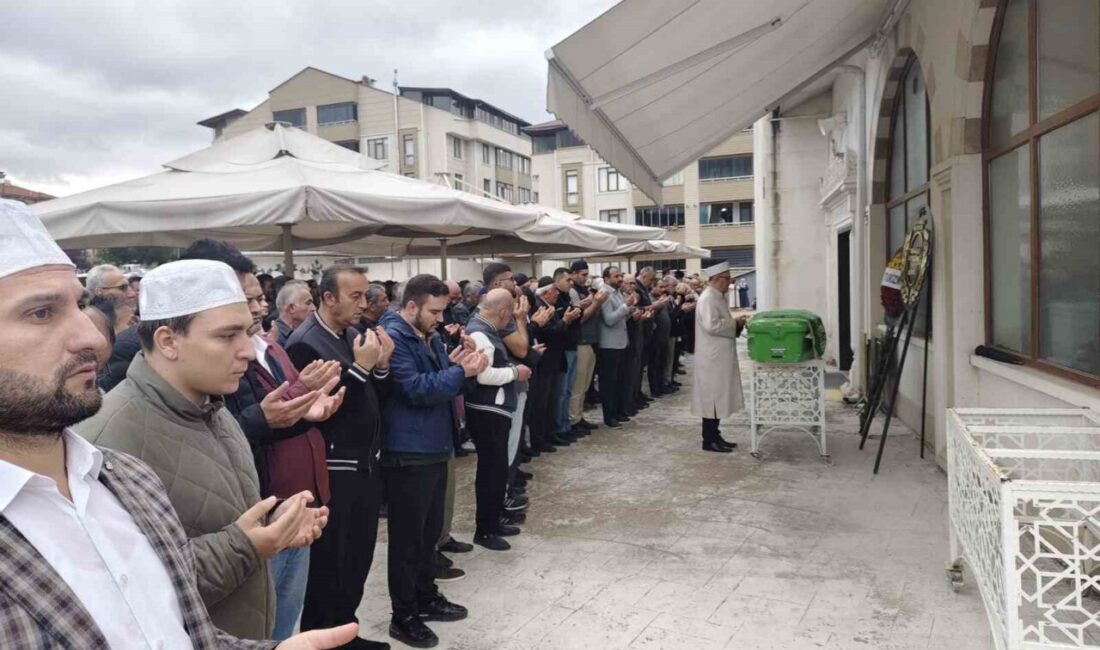 Karabük’ün Safranbolu ilçesinde düzenlenen törenle, Bartın-Karabük kara yolunda yolcu minibüsü