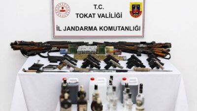 Tokat’ın Niksar ilçesinde Jandarma ekipleri tarafından gerçekleştirilen eş zamanlı operasyonda