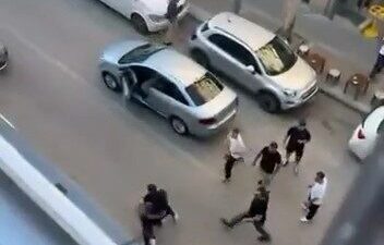 Bursa’da, trafik anlaşmazlığı yüzünden çıkan kavga nedeniyle birbirine giren iki