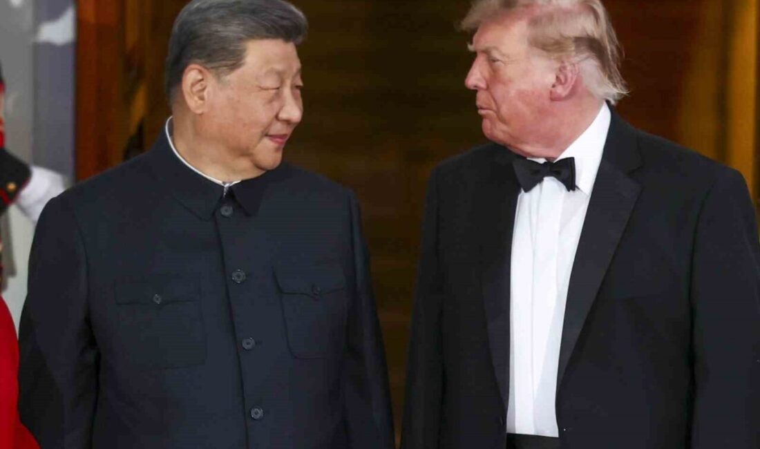 ABD Başkanı Donald Trump, Çin Devlet Başkanı Xi Jinping ile