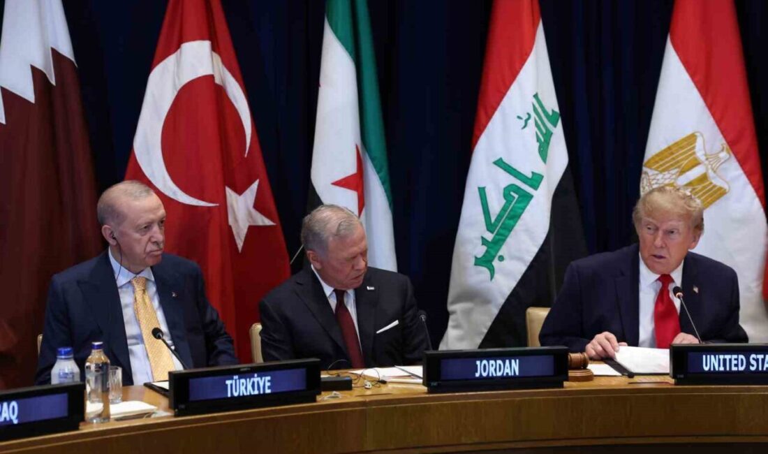 Körfez ülkeleri liderlerinin de katılımıyla gerçekleşen ABD-İran savaşı zirvesinde konuşan