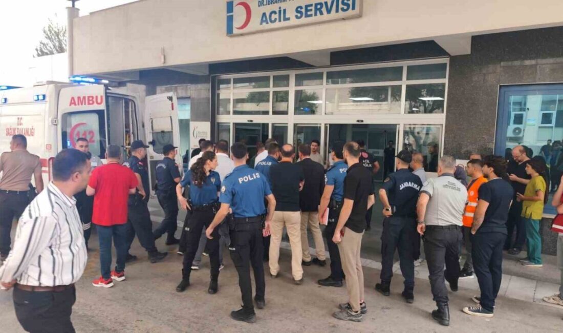 Manisa’nın Turgutlu ilçesinde, okul servisi bekleyen öğrencilere yönelik silahlı bir