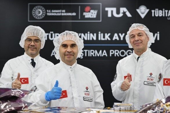 Türkiye’nin ilk derin uzay misyonu çerçevesinde geliştirilen Ay Uzay Aracı’nın