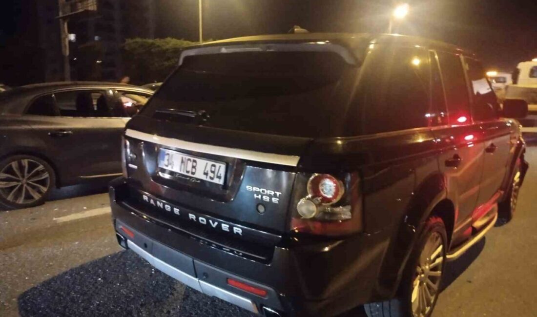 Ümraniye Şile Otoyolu’nda geçtiğimiz gece meydana gelen zincirleme trafik kazasında