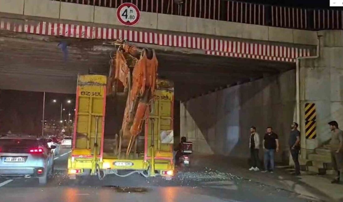 Eskişehir’de meydana gelen olayda, sürücüsü yüksekliğini hesaplayamadığı iş makinesi taşıyan