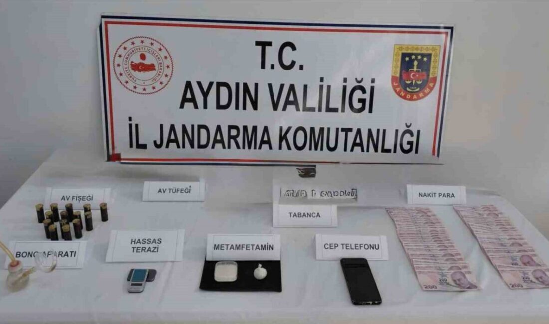 Kuşadası ilçesinde uyuşturucu imal ve ticareti yapıldığı tespit edilen bir