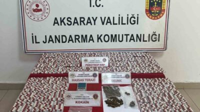 Aksaray’da gerçekleştirilen operasyonda 2 bin 122 adet uyuşturucu hap bulunurken,