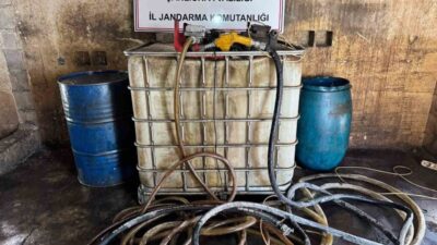 Şanlıurfa’nın Viranşehir ilçesinde jandarma ekiplerinin düzenlediği operasyonda bin 250 litre