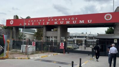 Kuzey Marmara Otoyolu’nda Eyüpsultan Işıklar gişelerinde meydana gelen korkunç kazada
