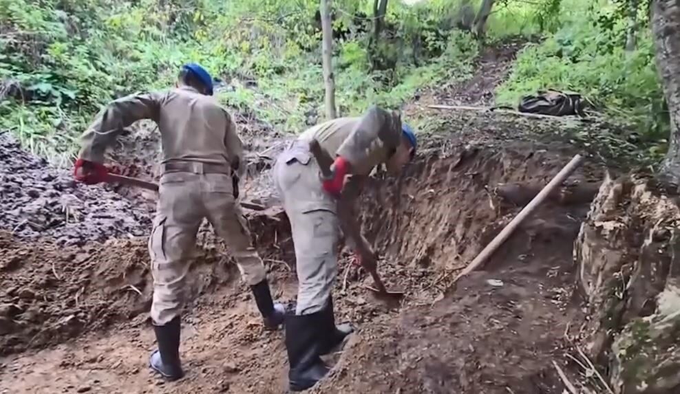 Şavşat ilçesinde yeni kimlik kartı başvurusunda bulunmayan Nigar Bilgin’in kayıp
