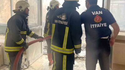 Van Atatürk Şehir Stadyumu’nun yanında bulunan Ferdi Sporlar Merkezi’nde, yeni