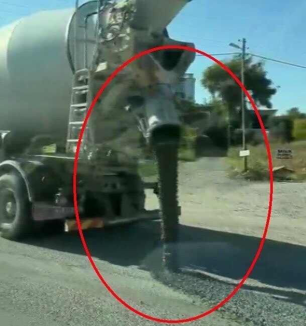 Samandağ ilçesinde bir beton mikseri sürücüsü, Samandağ – Antakya çevre