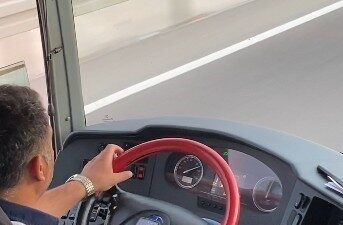 Ankara’dan Antalya’ya sefer yapan Isparta Petrol Turizm’e ait bir yolcu