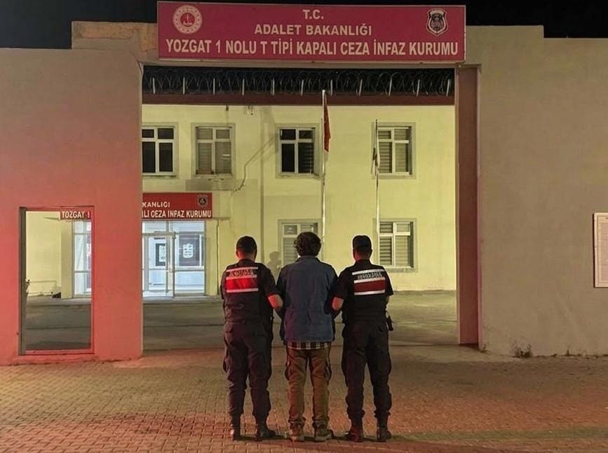 Yozgat Merkez İlçe Jandarma Komutanlığı ekipleri, aranan şahısların yakalanmasına yönelik