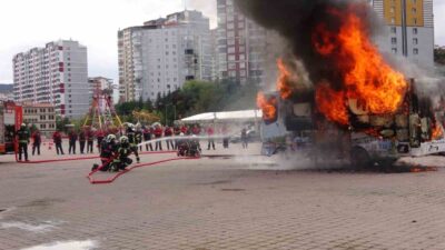 Yozgat Belediyesi İtfaiye Müdürlüğü’nde görevli 55 personel, yaz aylarında artan