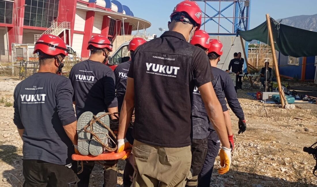 Yunusemre Belediyesi’nin Arama Kurtarma Ekibi (YUKUT), AFAD akreditasyon sınavı öncesinde