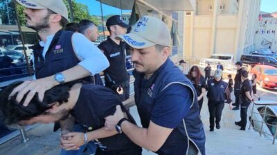 Zonguldak ilinde gerçekleştirilen polis operasyonunda terör örgütlerine yönelik tutuklanan 4