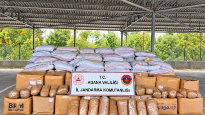 Adana’da otoyolda durdurulan 3 tırda piyasa değeri yaklaşık 25 milyon