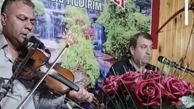 Ekranların ilgiyle takip edilen yöresel kültür ve müzik programı “Dostlarla