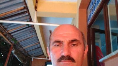 Gelibolu ilçesinde, bir kadının eşinin banyodan çıkmadığını ve kapıya cevap