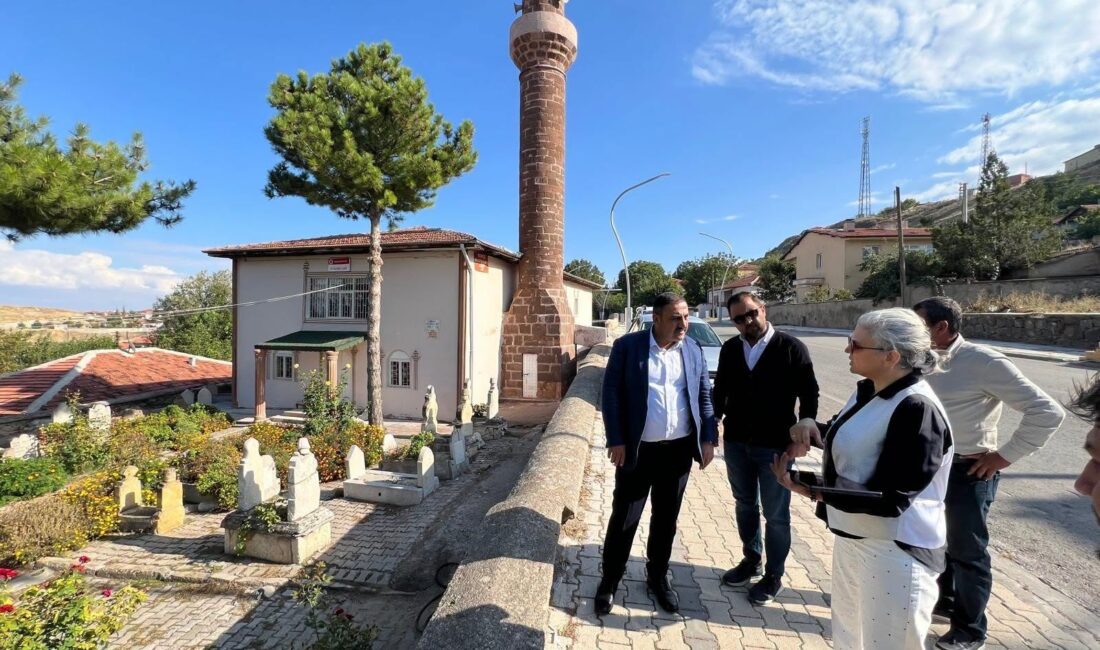 Kırşehir’in Çiçekdağı ilçesinde bulunan tarihi Mustafa Bey Camii’nin aslına uygun