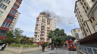 Kayseri’nin Melikgazi ilçesinde yer alan 9 katlı bir binanın çatı